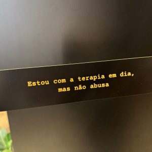 PLAQUINHA ESCOVADA (+ opções)